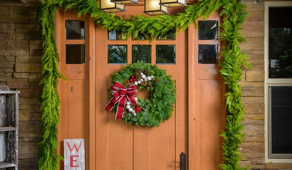 wreaths-garlands